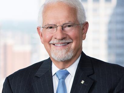Stephen Aichele Headshot