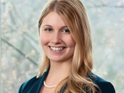 Margaret Grace Nolan Headshot