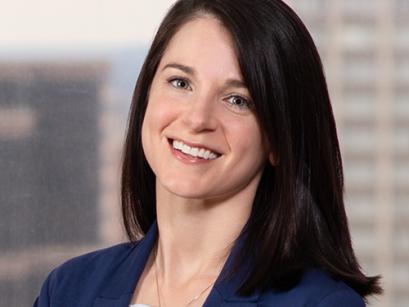 Amy Piccola Headshot