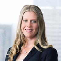 Courtney Schultz headshot
